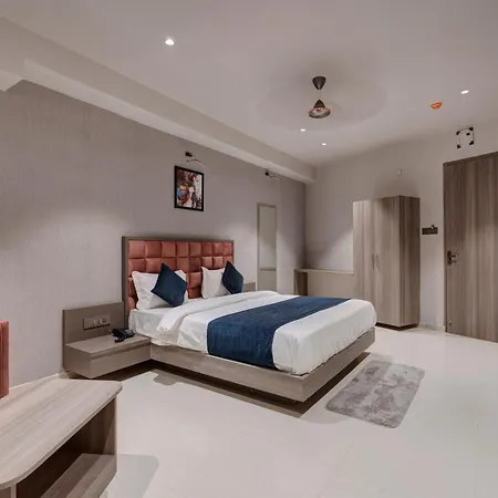 Hotel Sparsh Divine-2